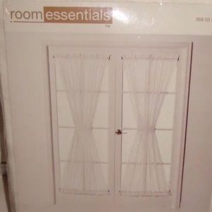 Room Essentials Two Door Panels 120" x 72" New